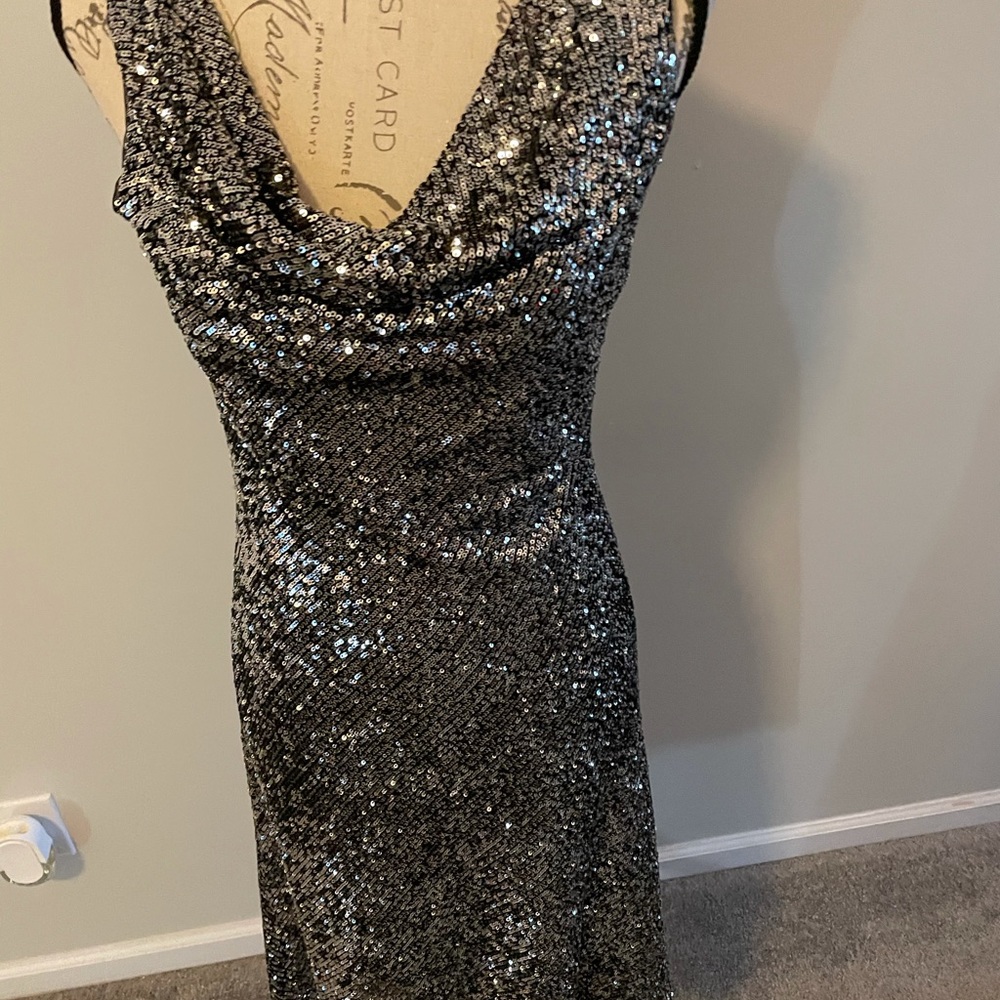 Silver Sequin - image 5
